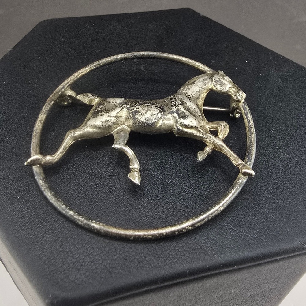 Vintage Estate Horse Brooch Equestrian Sterling Silver Animal Circle Pin 1.5in